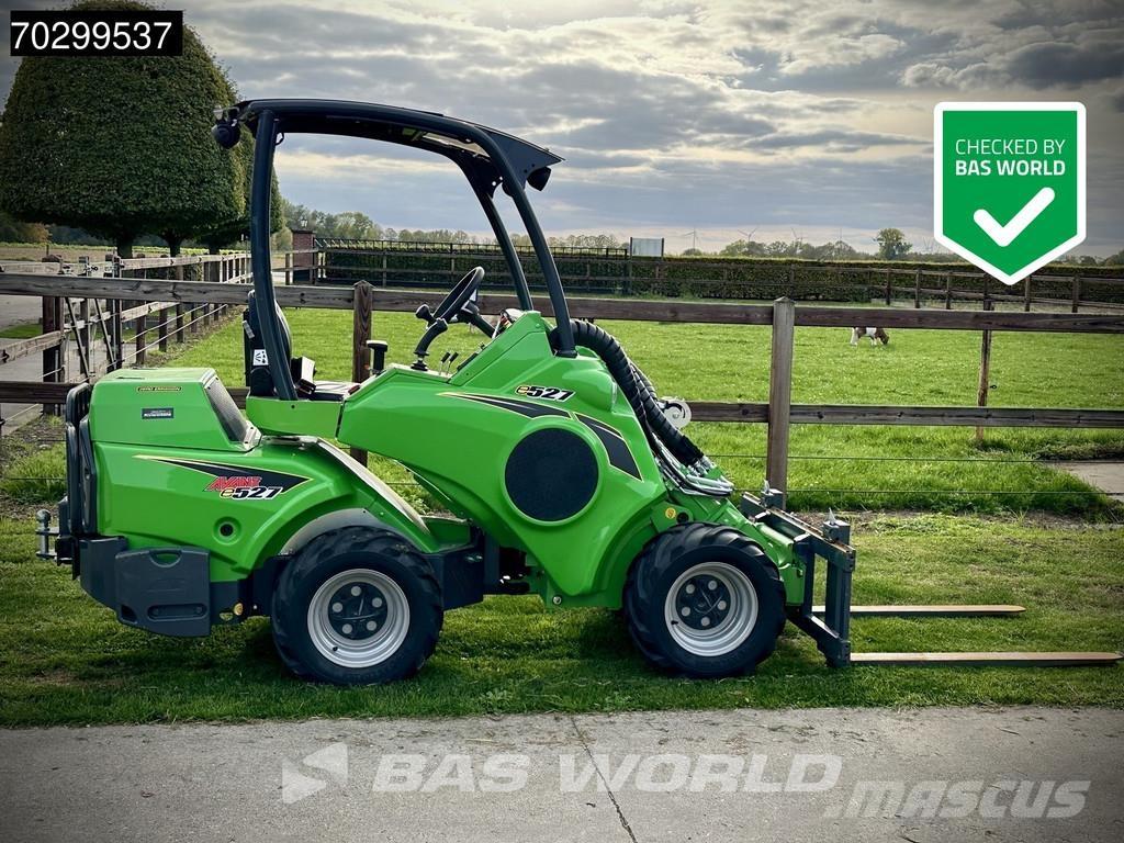 Avant E527 TDL ホイールローダー・タイヤショベル