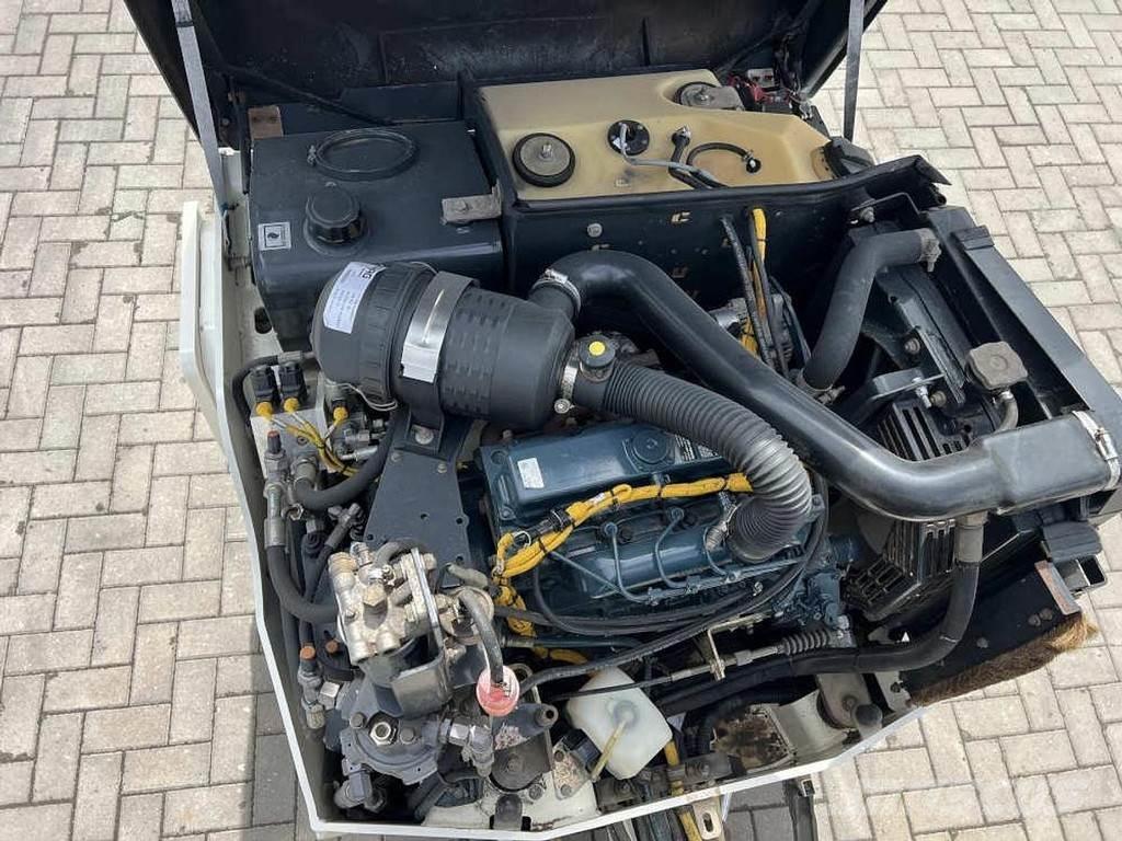 Bomag BW 135 AD-5 タンデムローラ