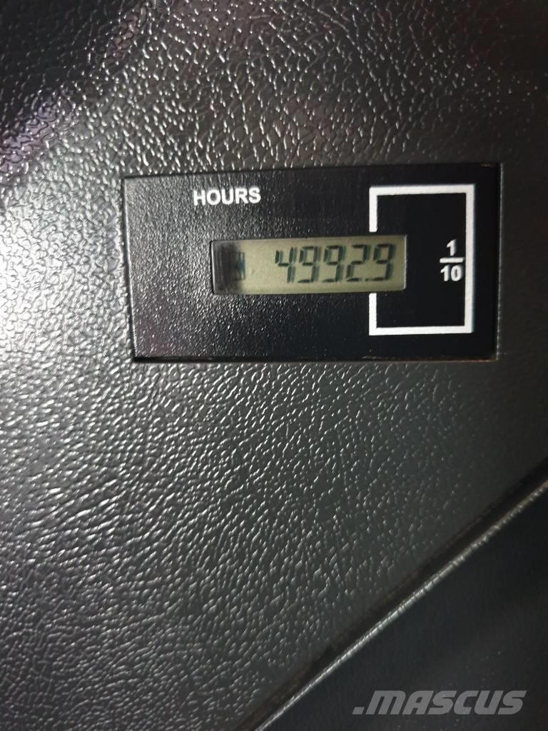 Hyundai HX 65 A ミニ油圧ショベル 7t以下（ミニユンボ・ミニディガー）