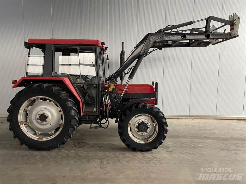 Case IH 840 AS トラクター