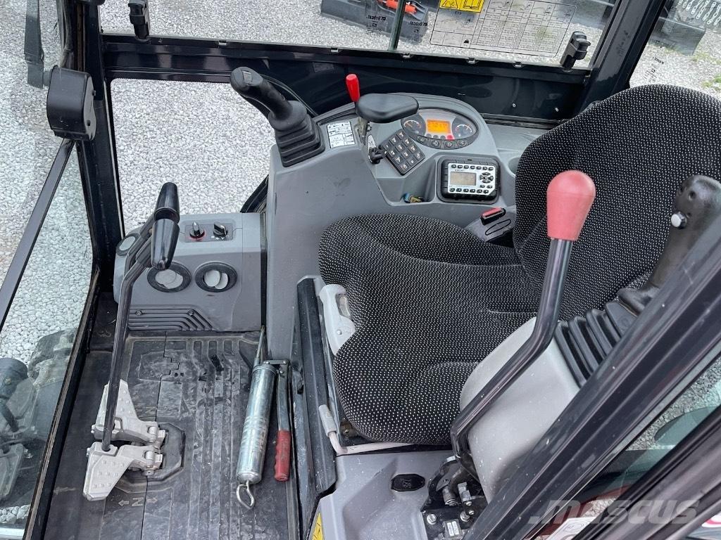 Bobcat E 19 ミニ油圧ショベル 7t以下（ミニユンボ・ミニディガー）