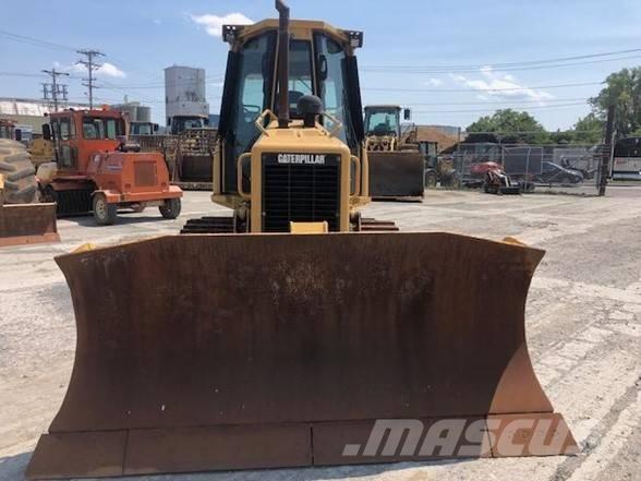 CAT D 5 G XL ブルドーザー