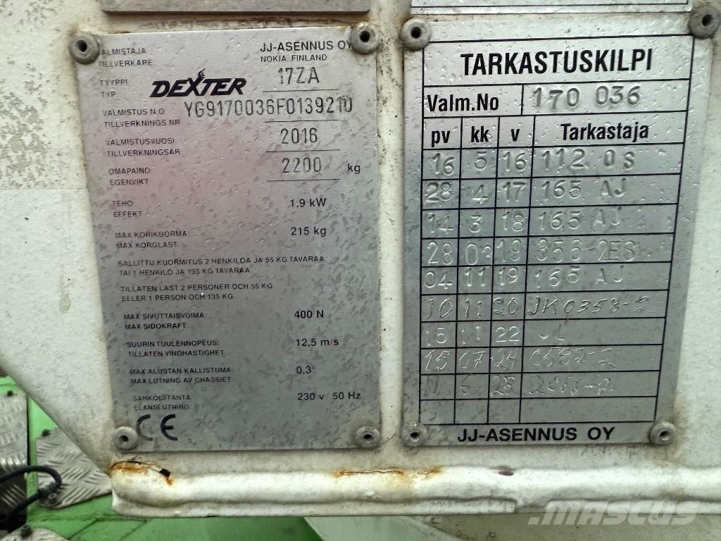 Dexter 17ZA 高所作業台付トレーラー