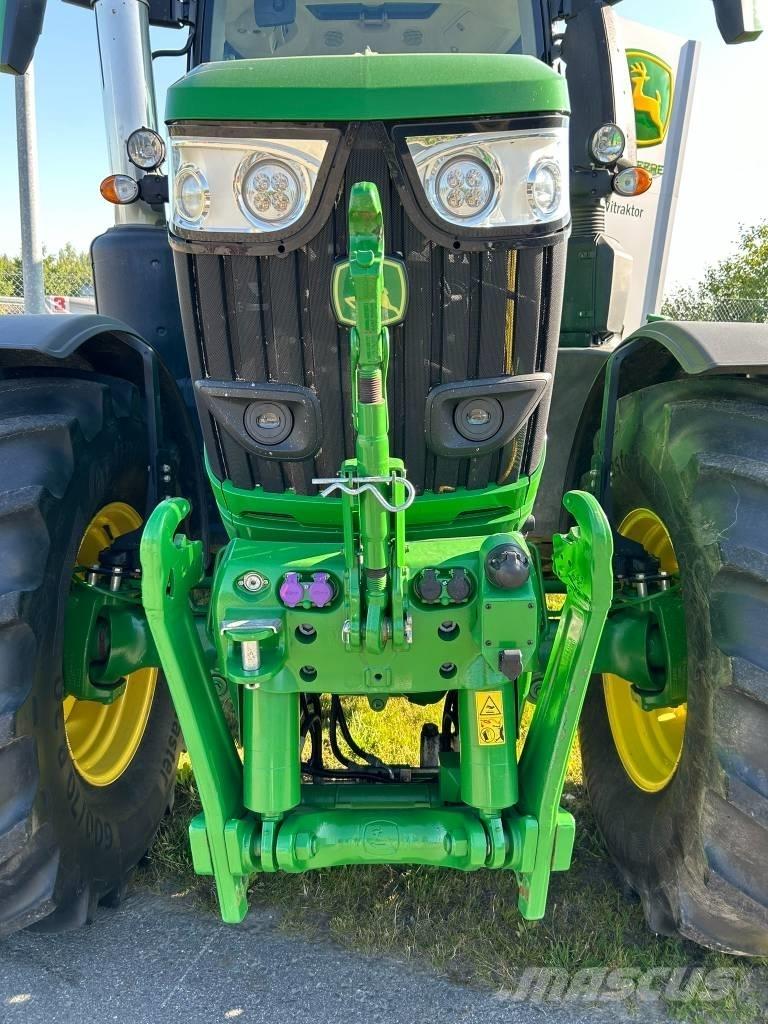 John Deere 6R250 トラクター