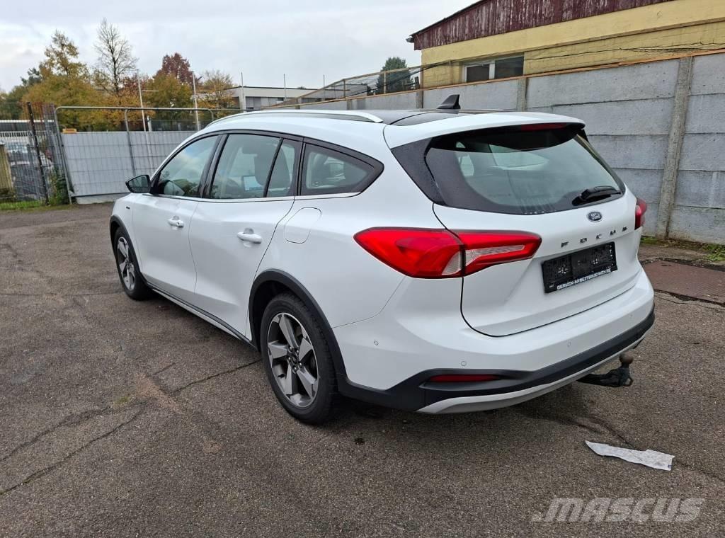 Ford Focus 自動車