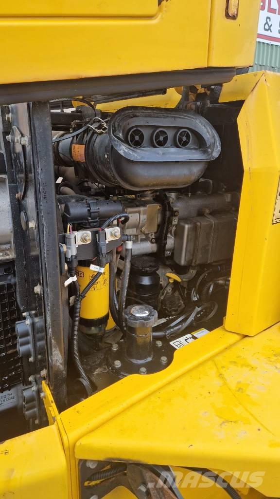 JCB 6 T サイト　ダンプ