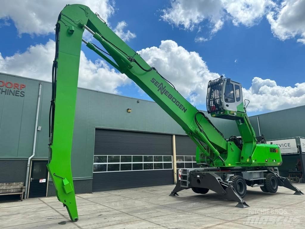 Sennebogen 835M E 廃棄物／工業産廃処理機