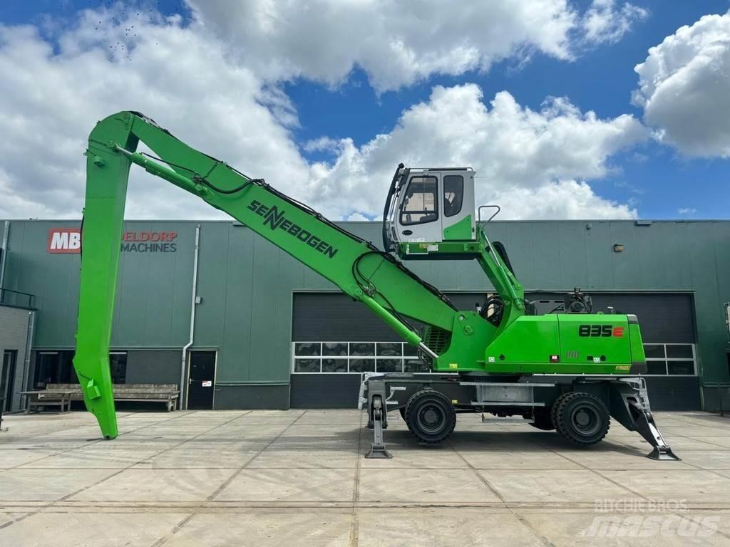 Sennebogen 835M E 廃棄物／工業産廃処理機