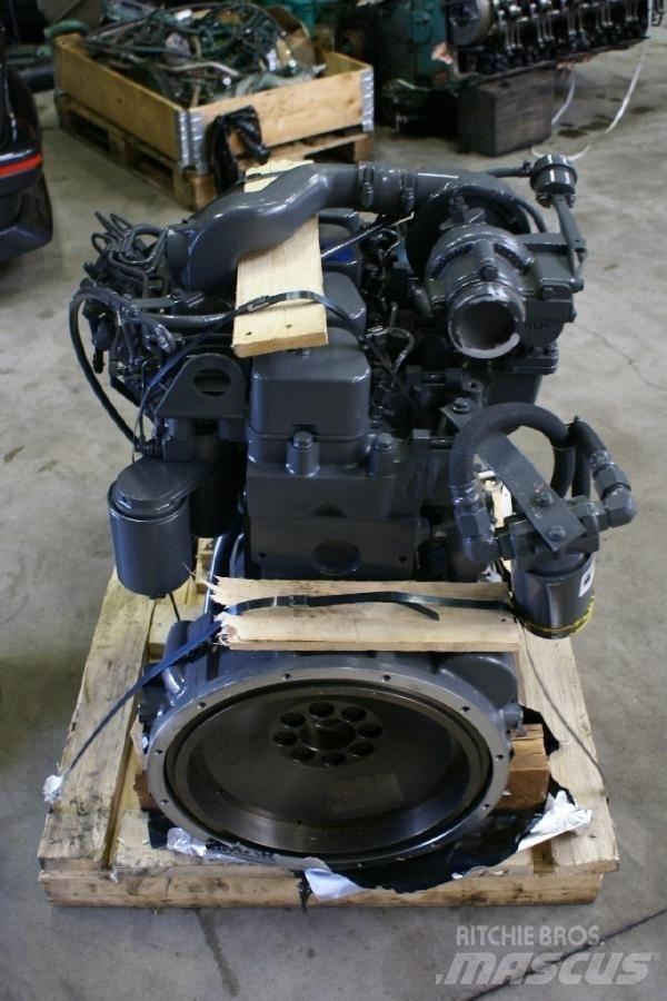 Cummins 4BTA 3.9 エンジン