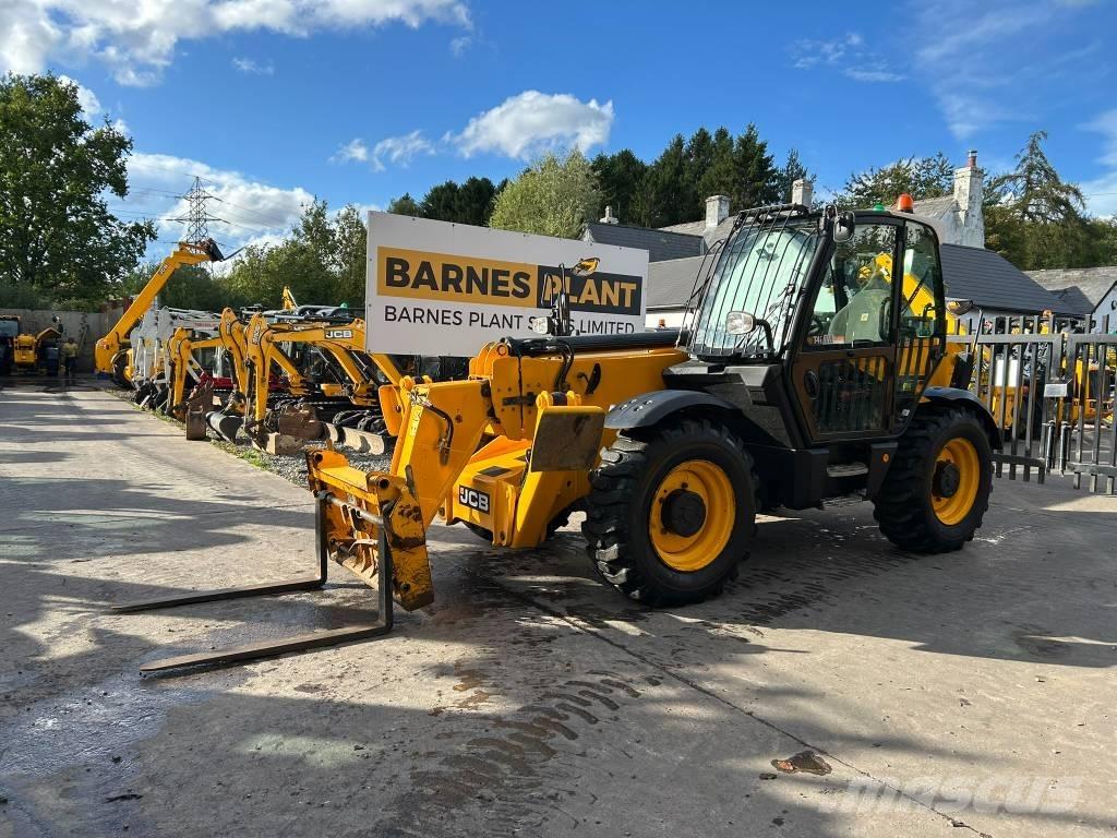 JCB 535-125 Hiviz テレスコーピックハンドラー
