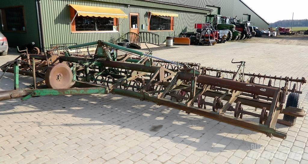 Wibergs 700 カルチベーター