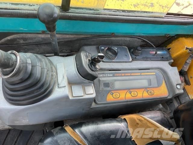 Kubota KX 155 大型油圧ショベル12t以上（パワーショベル・ユンボ）
