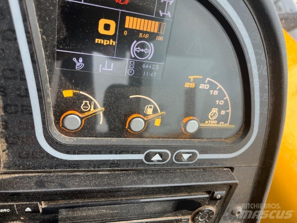 JCB 560-80 テレスコーピックハンドラー
