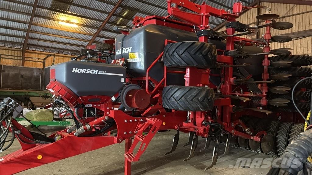 Horsch Focus 6 TD ドリル