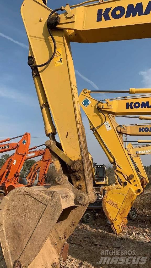 Komatsu PC 220 LC-6L 大型油圧ショベル12t以上（パワーショベル・ユンボ）