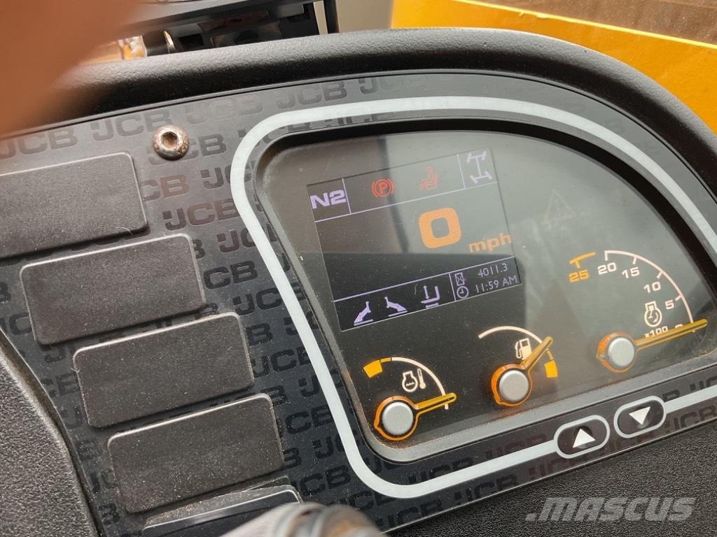 JCB 540v140 テレスコーピックハンドラー