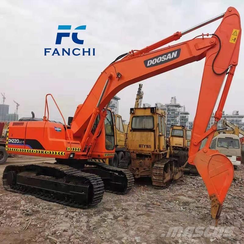 Doosan DH 220 LC-7 大型油圧ショベル12t以上（パワーショベル・ユンボ）