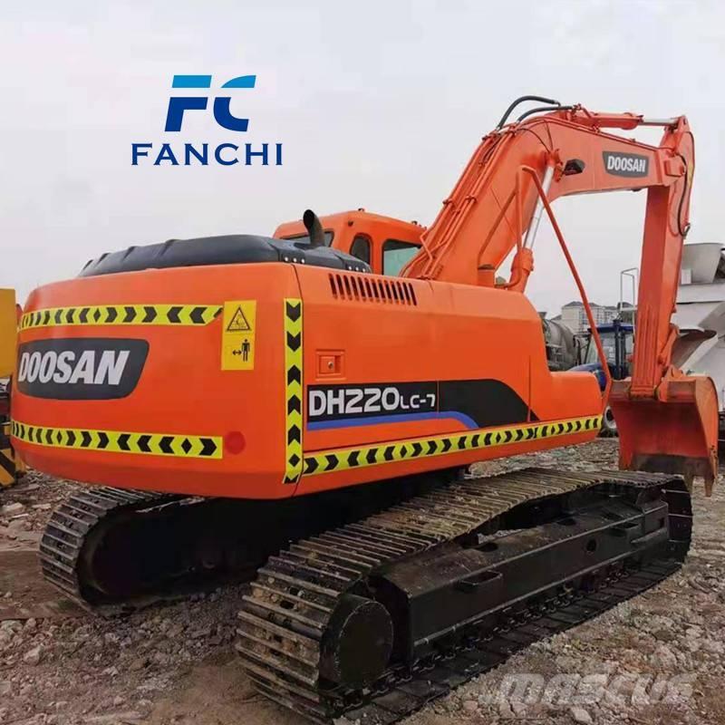 Doosan DH 220 LC-7 大型油圧ショベル12t以上（パワーショベル・ユンボ）