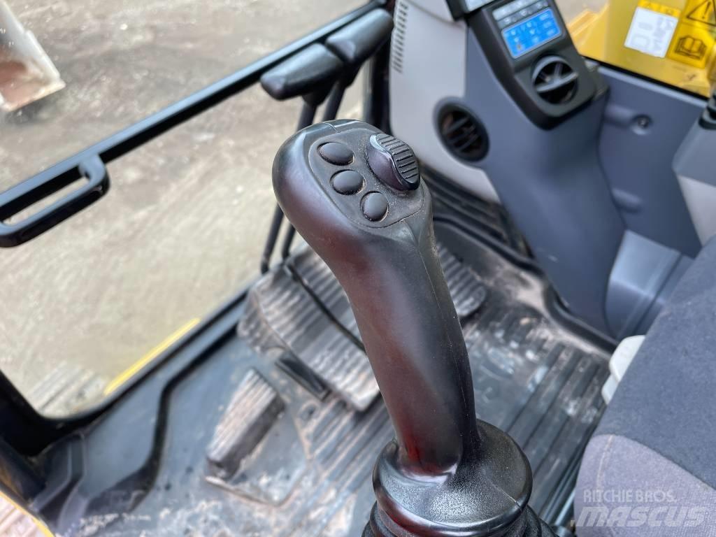 Komatsu PC 210 LC-11 ロングリーチ/ロングアーム