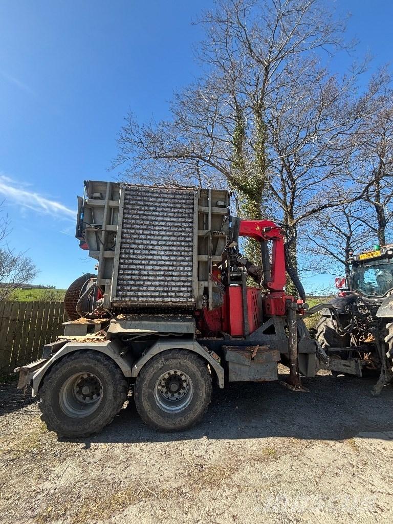 Mus-Max 12 ウッドチッパー