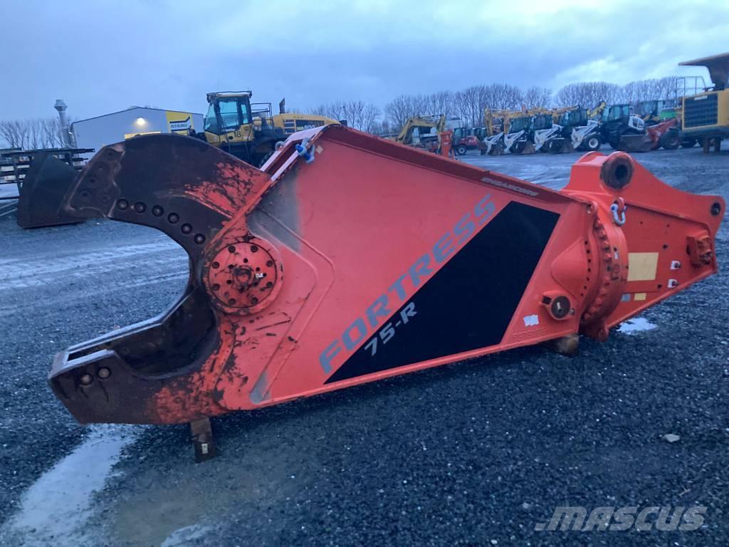  Fortress FS75 クラッシャー/破砕機