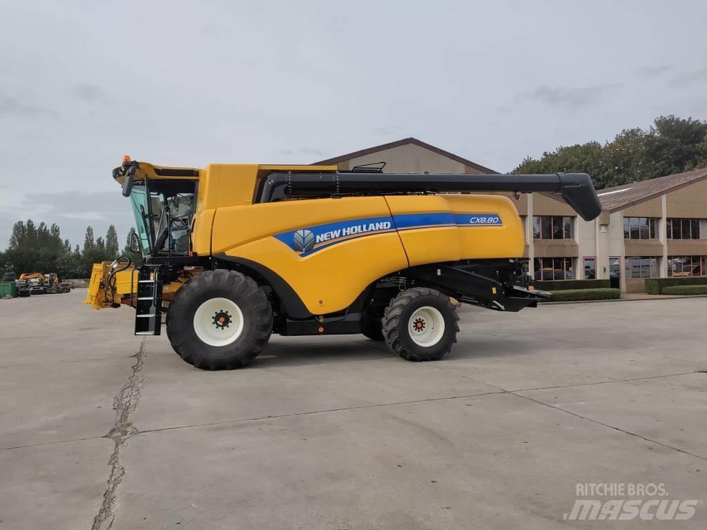 New Holland CX 8.80 コンバイン
