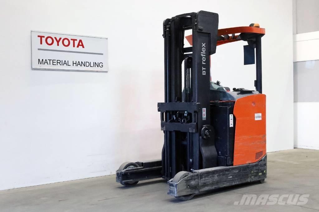 Toyota RRE200H リーチフォークリフト