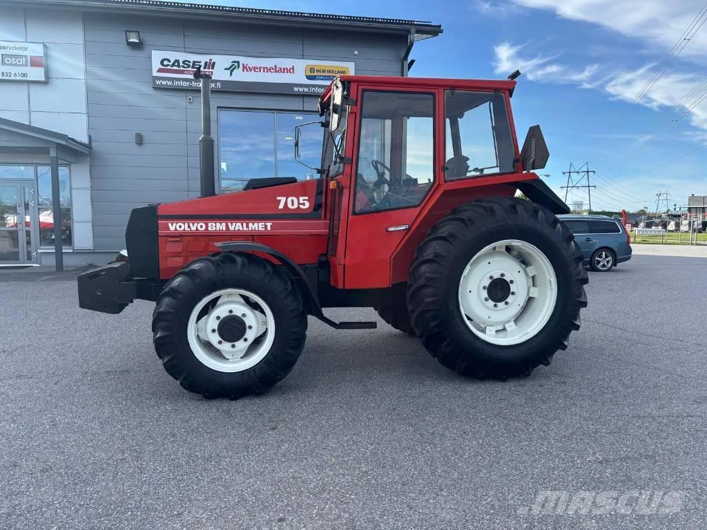 Valmet 705 トラクター