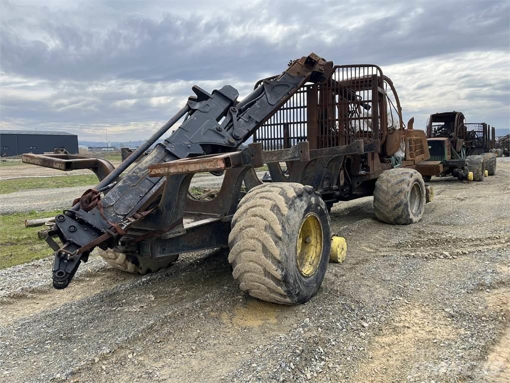 John Deere 1210E フォワーダー