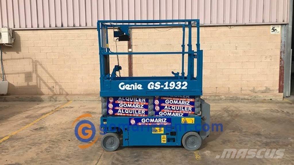 Genie GS 1932 シザースリフト