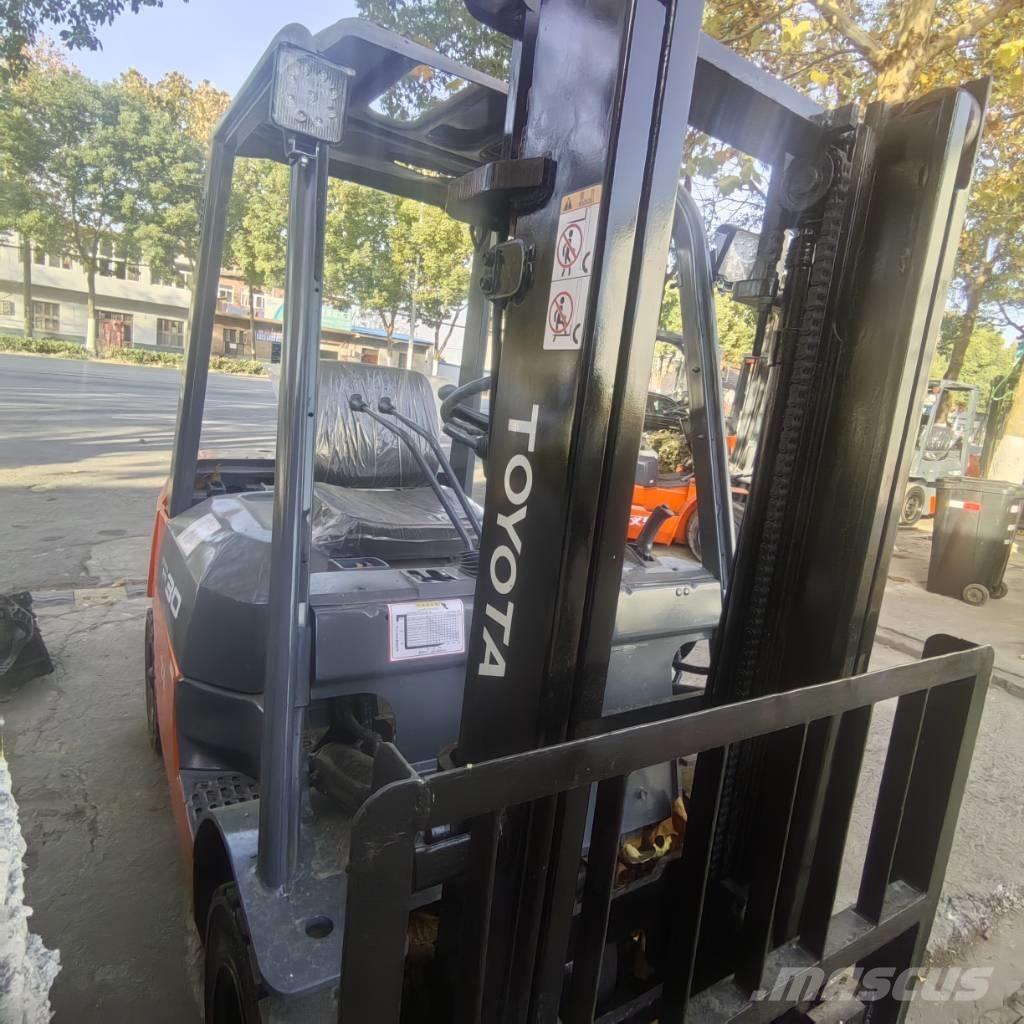  叉车 3t ディーゼル・軽油