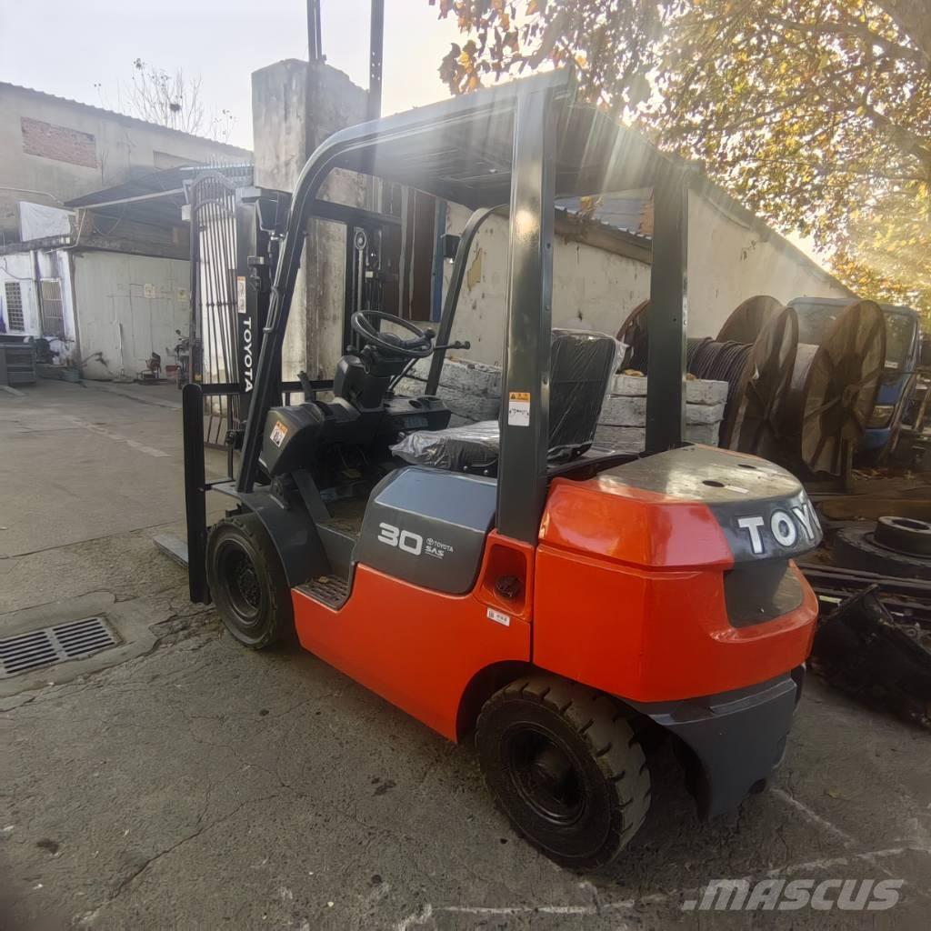  叉车 3t ディーゼル・軽油