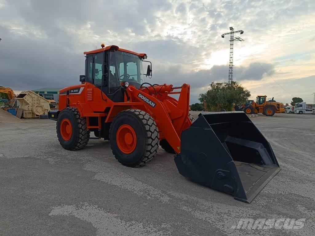 Doosan DL200-5 ミニローダー