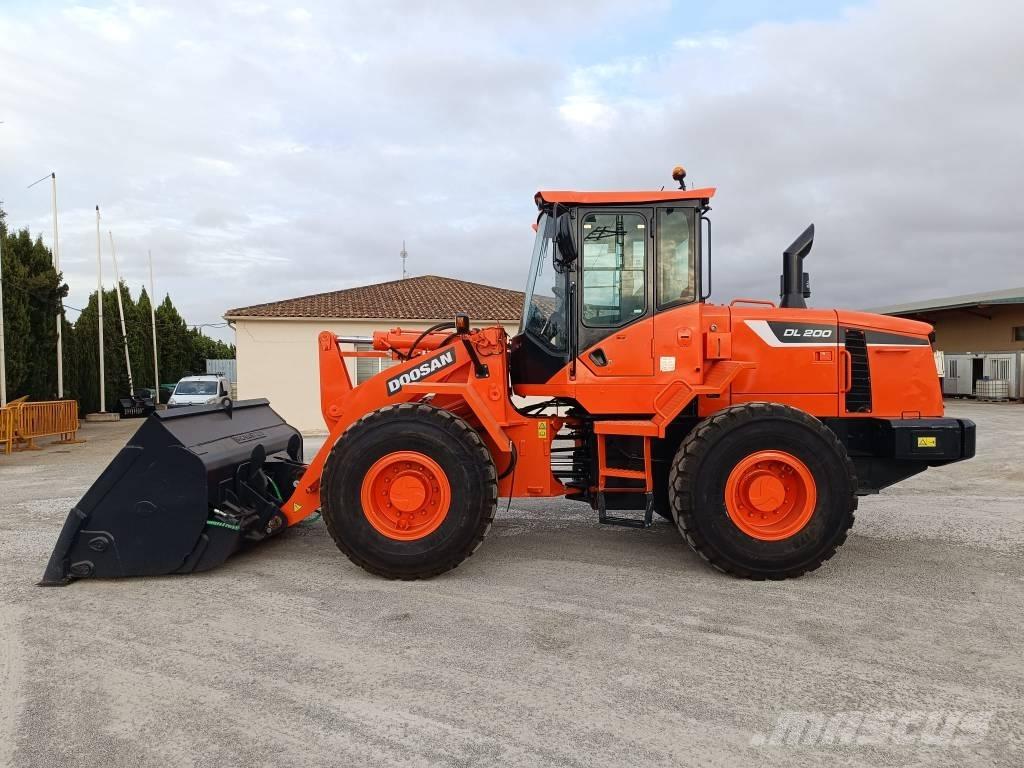 Doosan DL200-5 ミニローダー