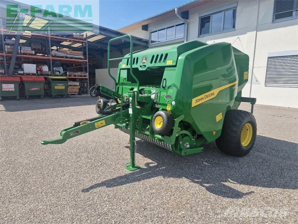 John Deere F441M スクエアベーラー