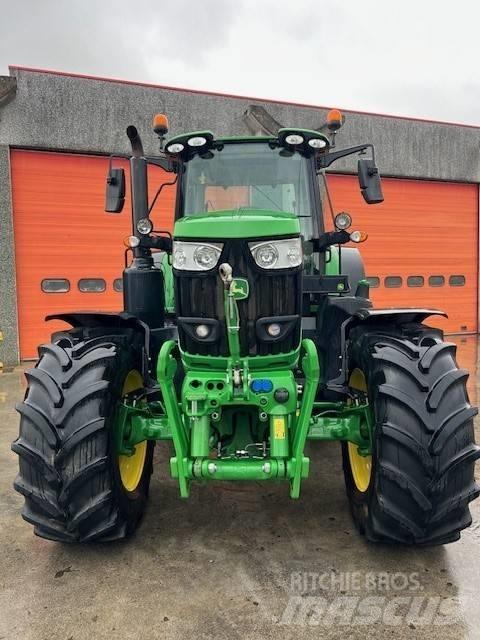 John Deere 6175 M トラクター