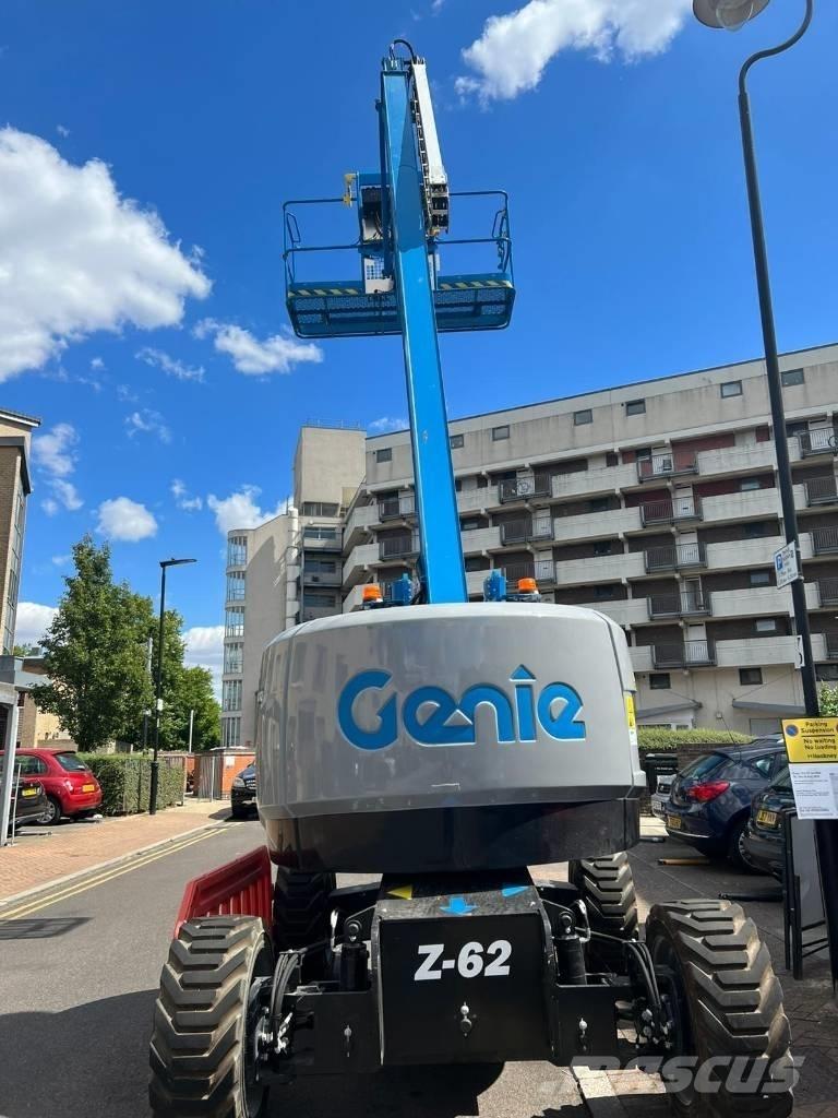 Genie Z 62/40 ブームリフト　屈伸型