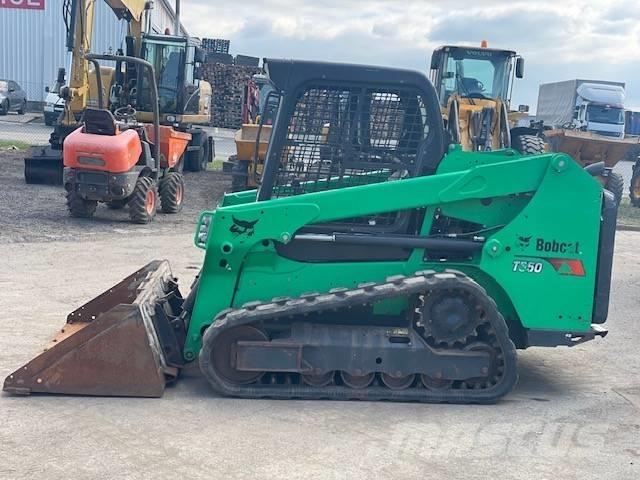 Bobcat T 550 スキッドステアローダー