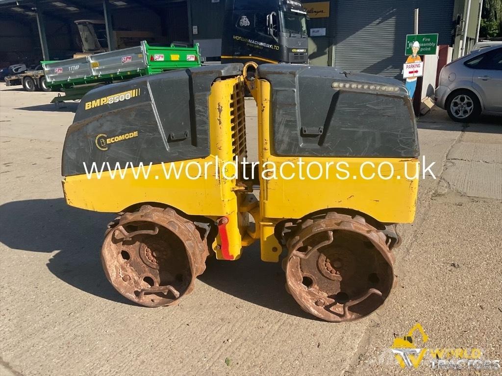 Bomag BMP 8500 プレートコンパクター
