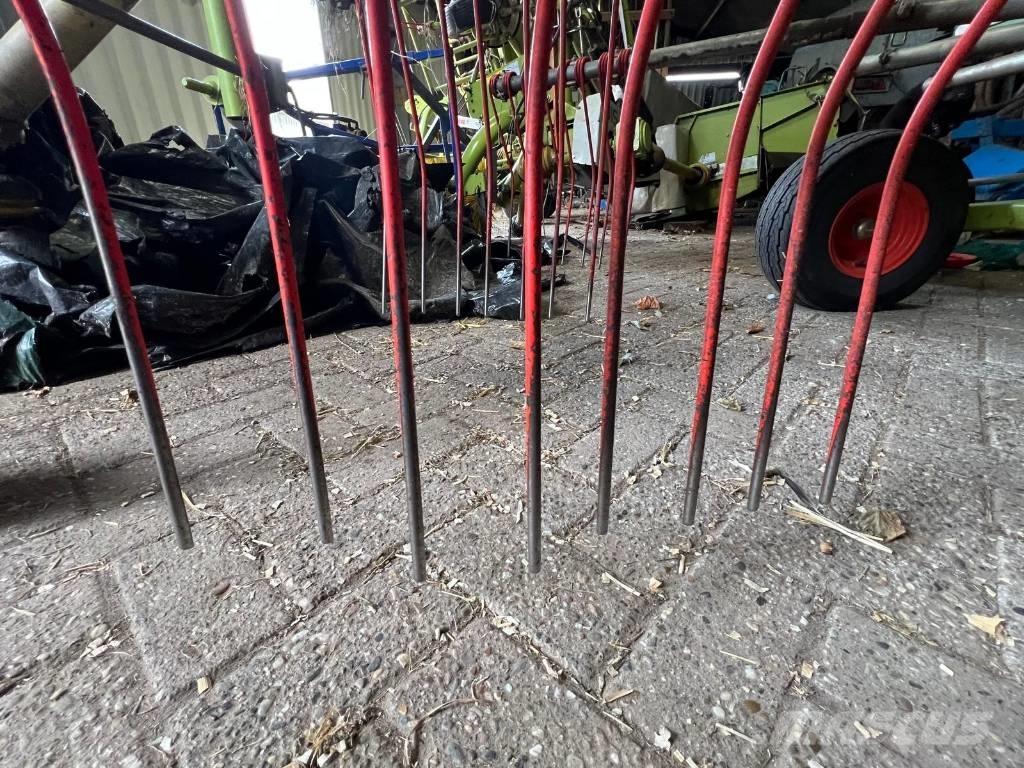 CLAAS Liner 470 S ウィンドローア/レーキ