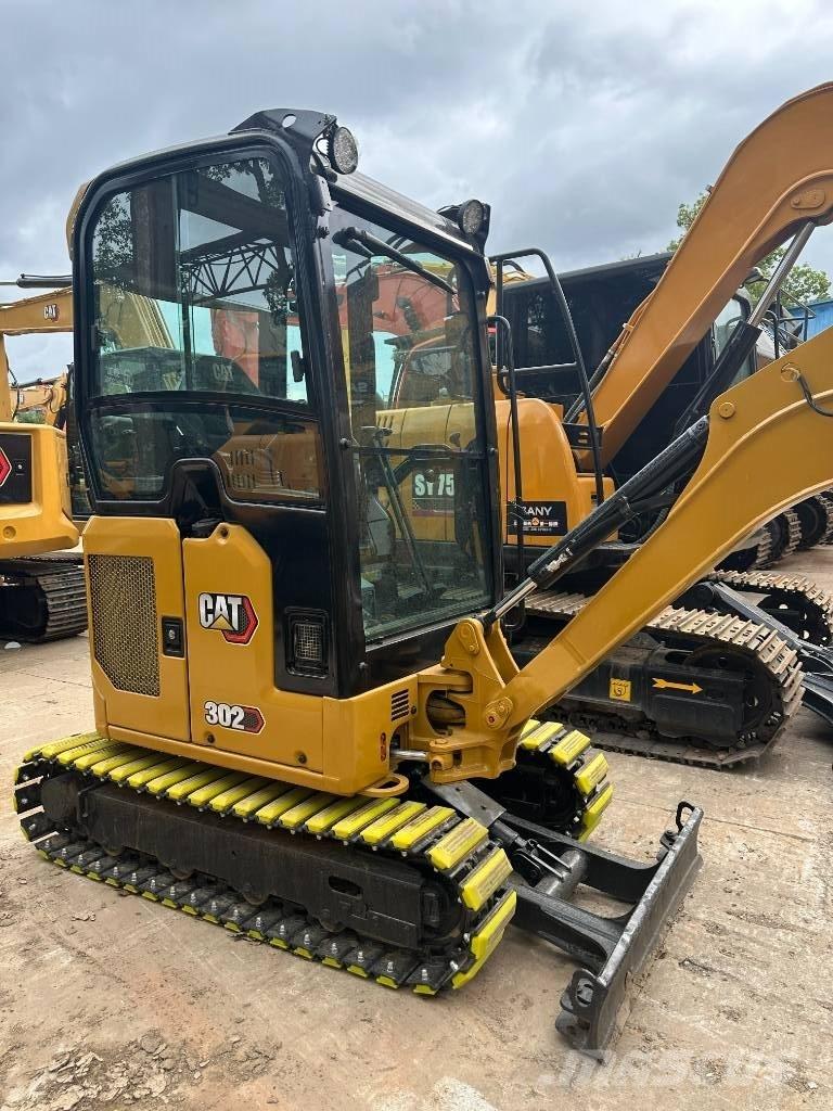 CAT CAT302 ミニ油圧ショベル 7t以下（ミニユンボ・ミニディガー）