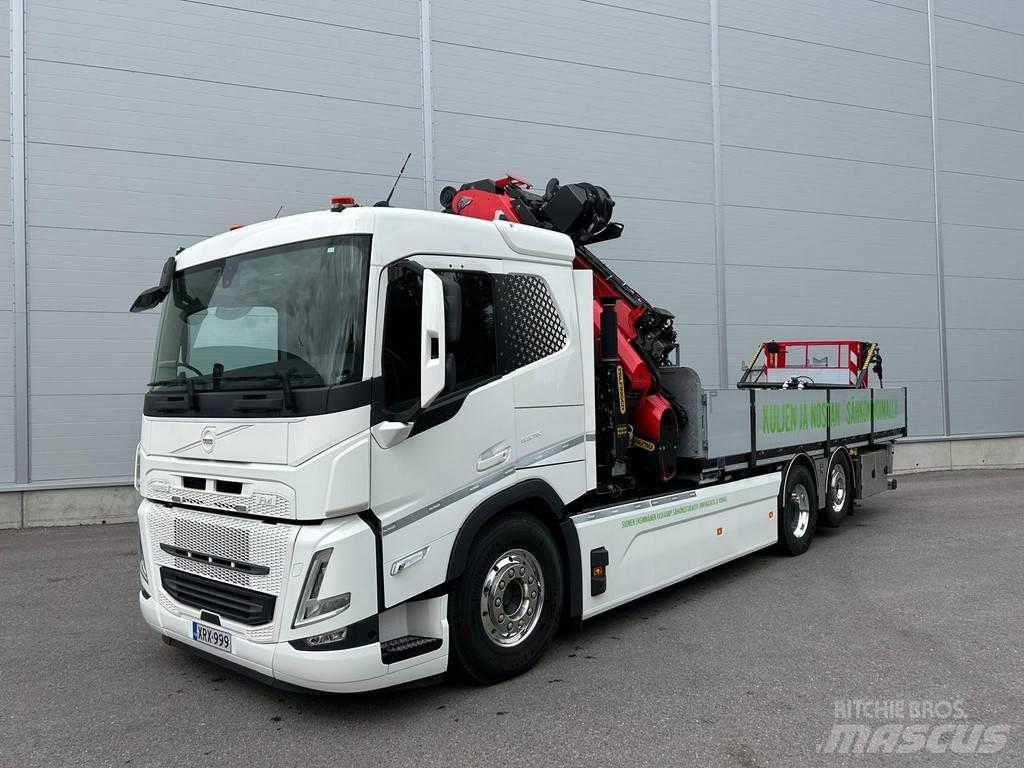 Volvo FM ELECTRIC クレーントラック、ユニック車