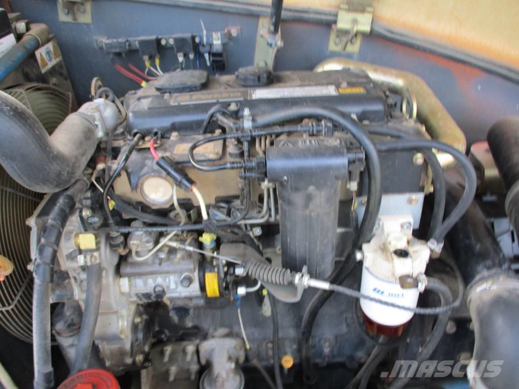 JLG 4013 テレスコーピックハンドラー