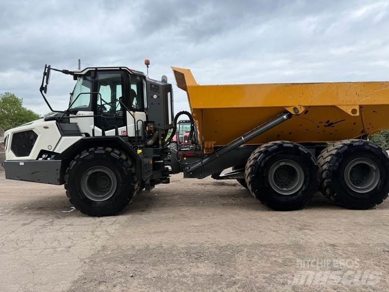 Liebherr TA 230 アーティキュレート式ダンプトラック
