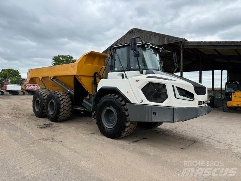 Liebherr TA 230 アーティキュレート式ダンプトラック