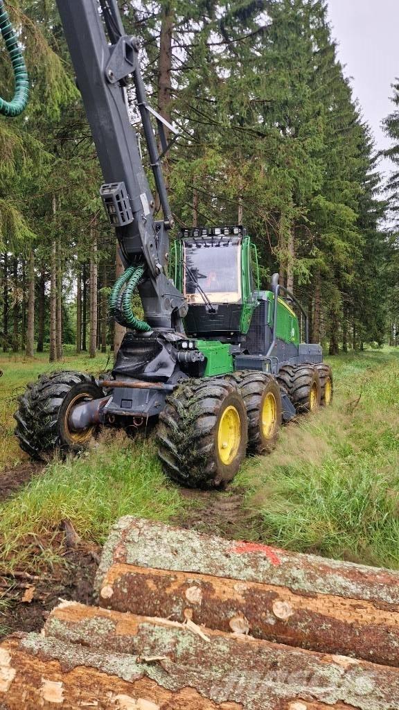 John Deere 1270 G ハーベスター