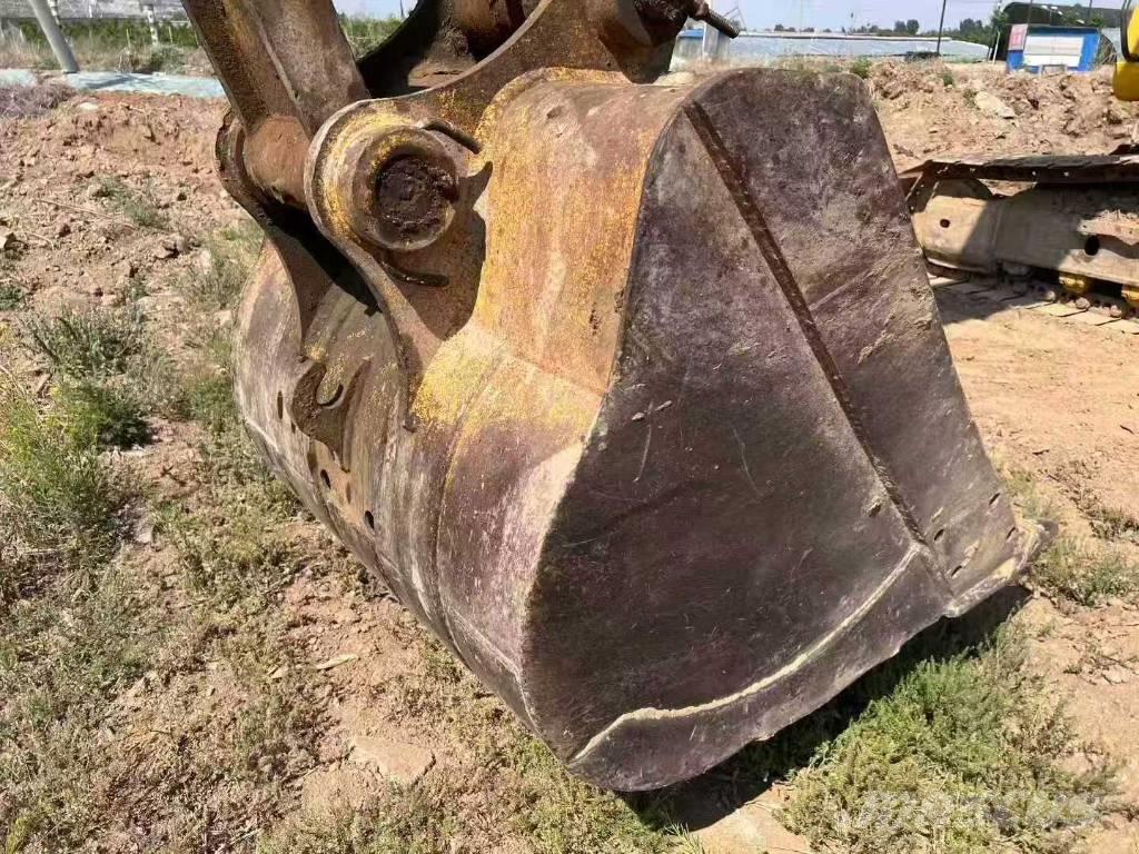 Komatsu PC 220-8MO 大型油圧ショベル12t以上（パワーショベル・ユンボ）