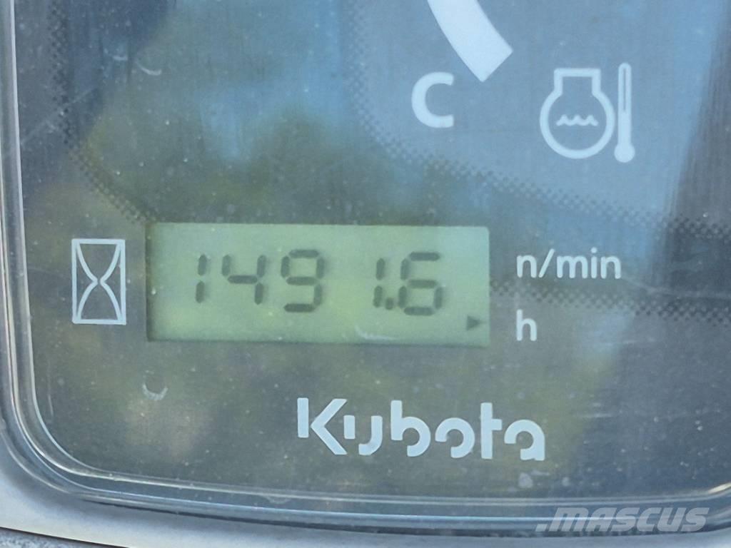 Kubota KX 018-4 ミニ油圧ショベル 7t以下（ミニユンボ・ミニディガー）