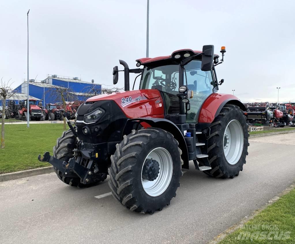 Case IH Puma 240 CVX トラクター