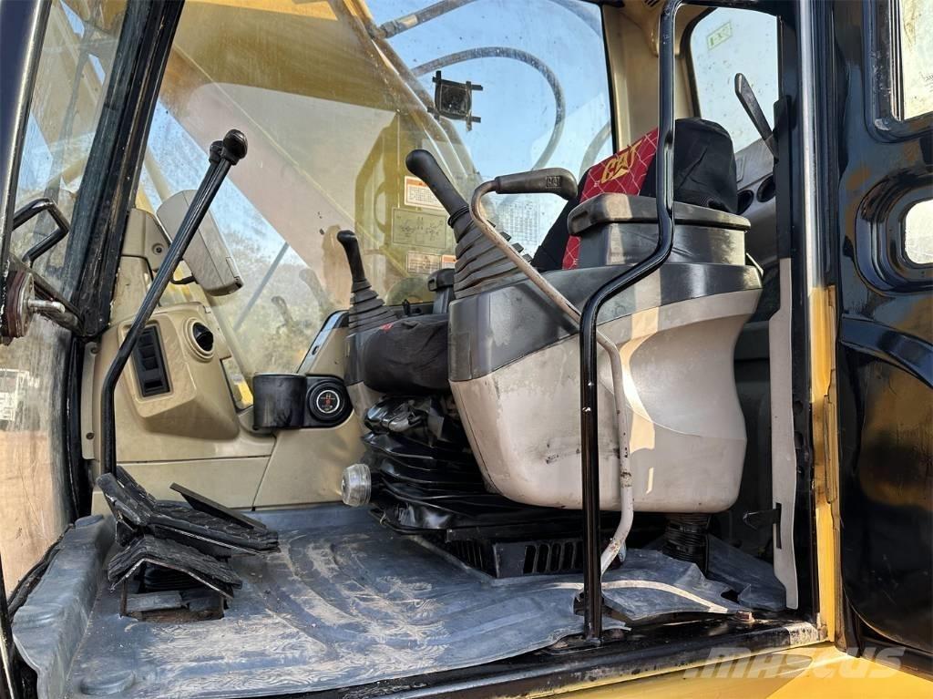 CAT 325 C 大型油圧ショベル12t以上（パワーショベル・ユンボ）